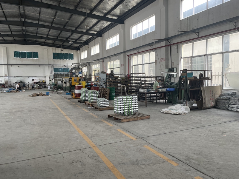 FACTORY PHOTO